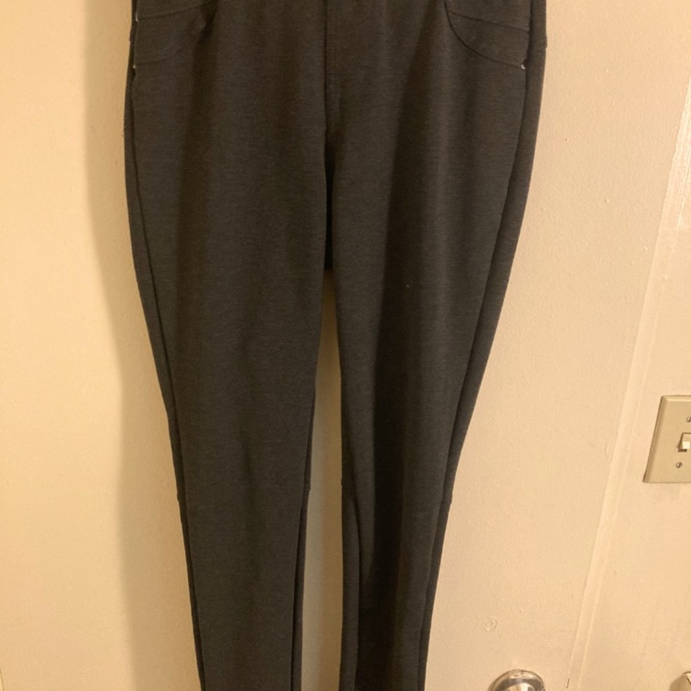 Lily Morgan Business Casual Leggings